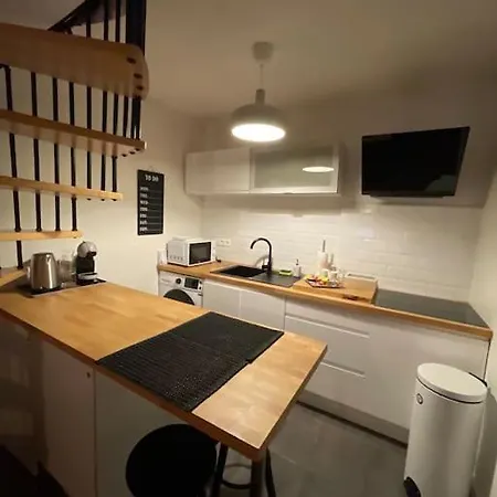 Duplex Super Calme Centre-ville Lejlighed